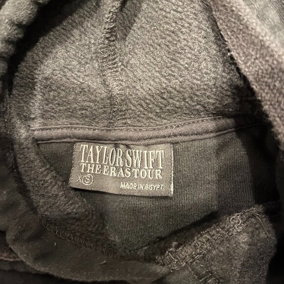 Taylor Swift Official Eras Tour Black Oversized Hoodie, Size XS - Picture 4 of 4